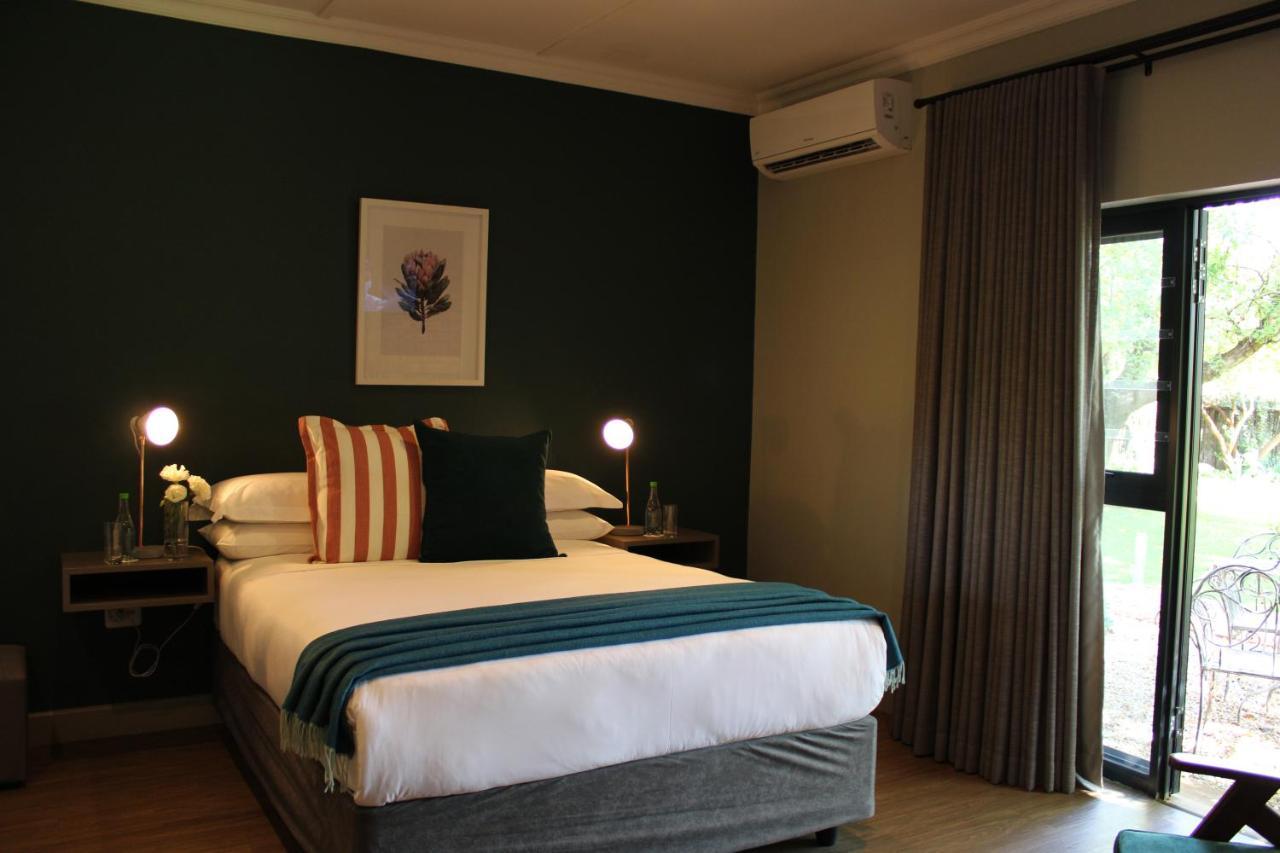 Pepper Tree Venue & Guesthouse Bloemfontein Esterno foto
